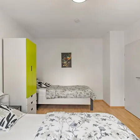 Business & Travel - Lage - 20 Min Vom Frankfurt Airport *