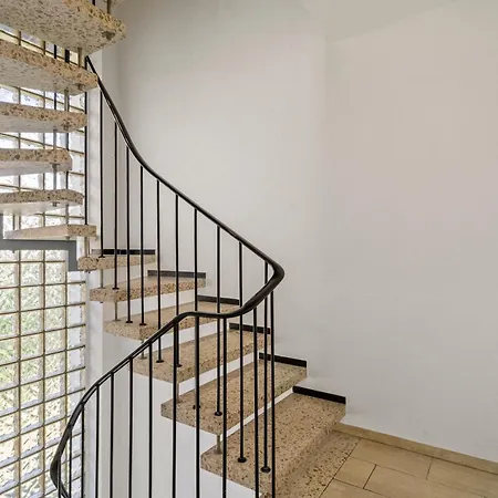 Business & Travel - Lage - 20 Min Vom Frankfurt Airport Апартаменты