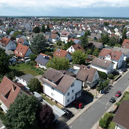 Business & Travel - Lage - 20 Min Vom Frankfurt Airport *